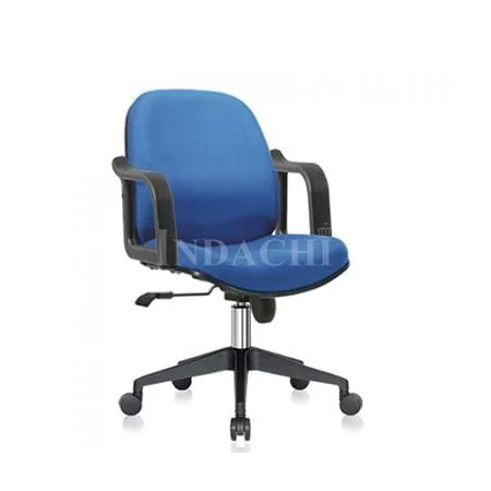 Uxlab yotgan xotiningni koring